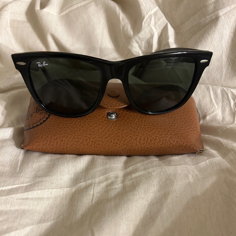 Rayban Wayfarer Classics